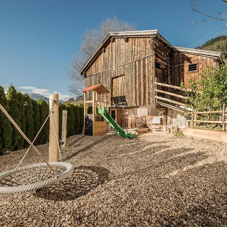 Ferienhaus Hanserhof Farm stay Zell am Ziller