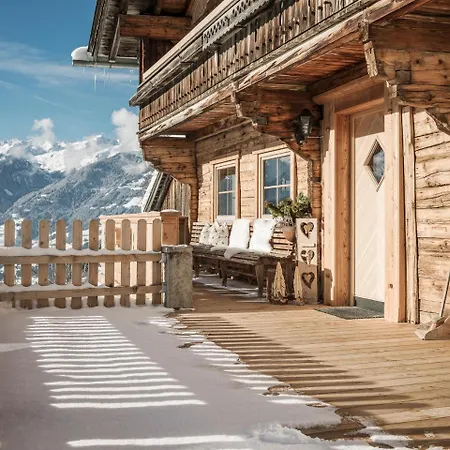 Ferienhaus Hanserhof Farm stay Zell am Ziller